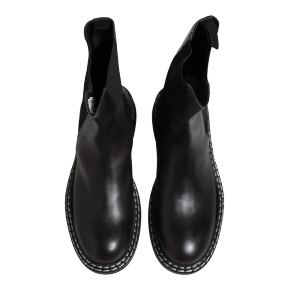 Schwarze Lederstiefel mit Logo