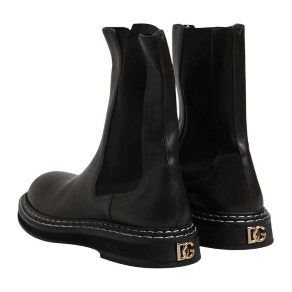 Schwarze Lederstiefel mit Logo