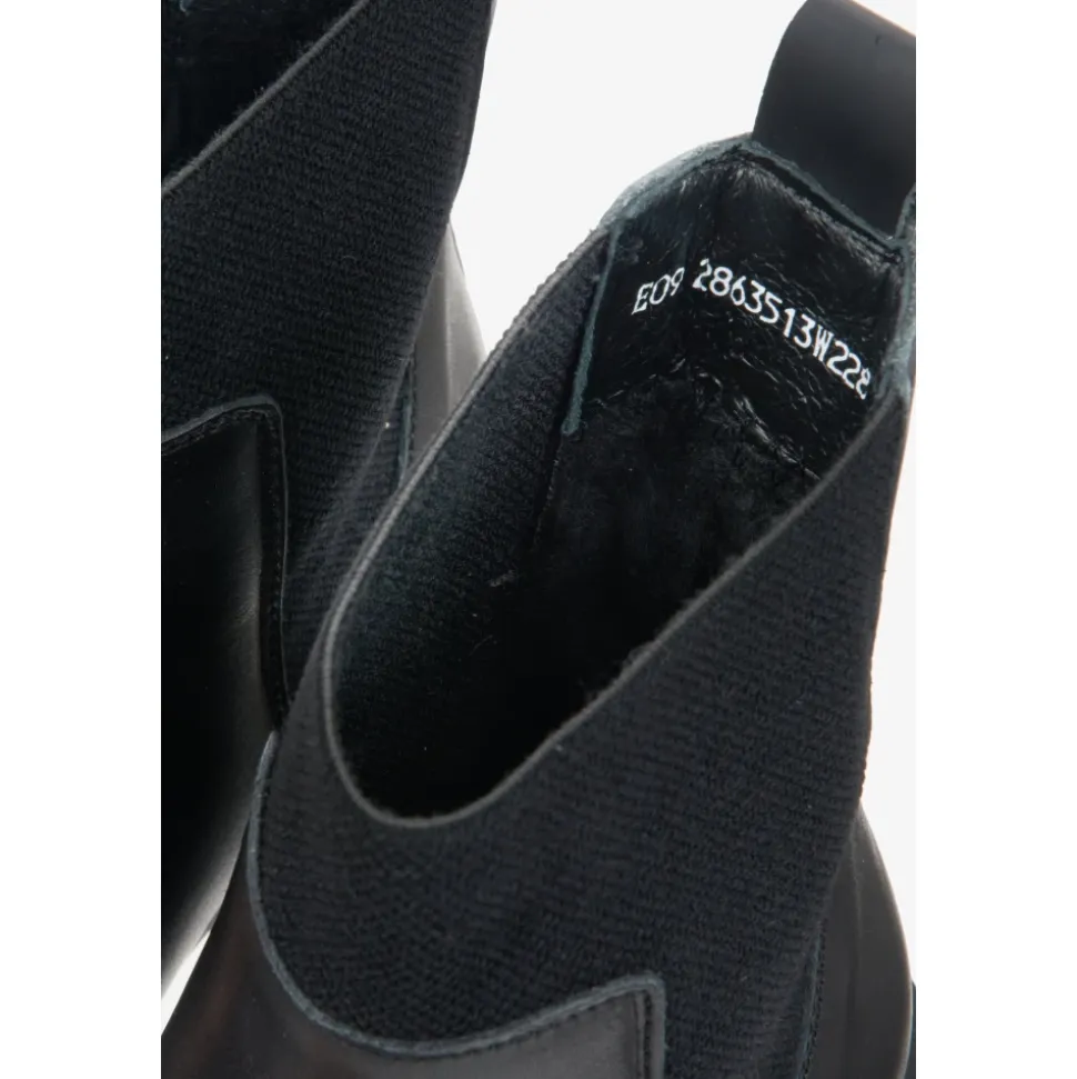 Schwarze Leder-Stiefeletten