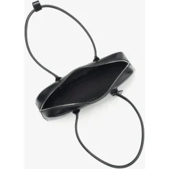 Schwarze Ledertasche mit langen Henkeln