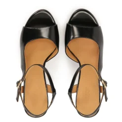 Schwarze Plateau- und Stilettosandalen.Dieses Produkt fällt klein aus.