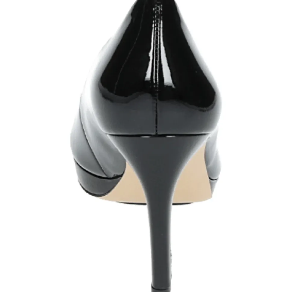 Schwarze Pumps mit Gummisohle