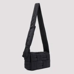 Schwarze Schultertasche mit Steppmuster