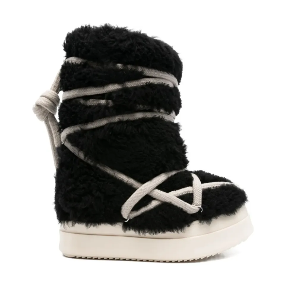 Schwarze Shearling Schnürschuhe