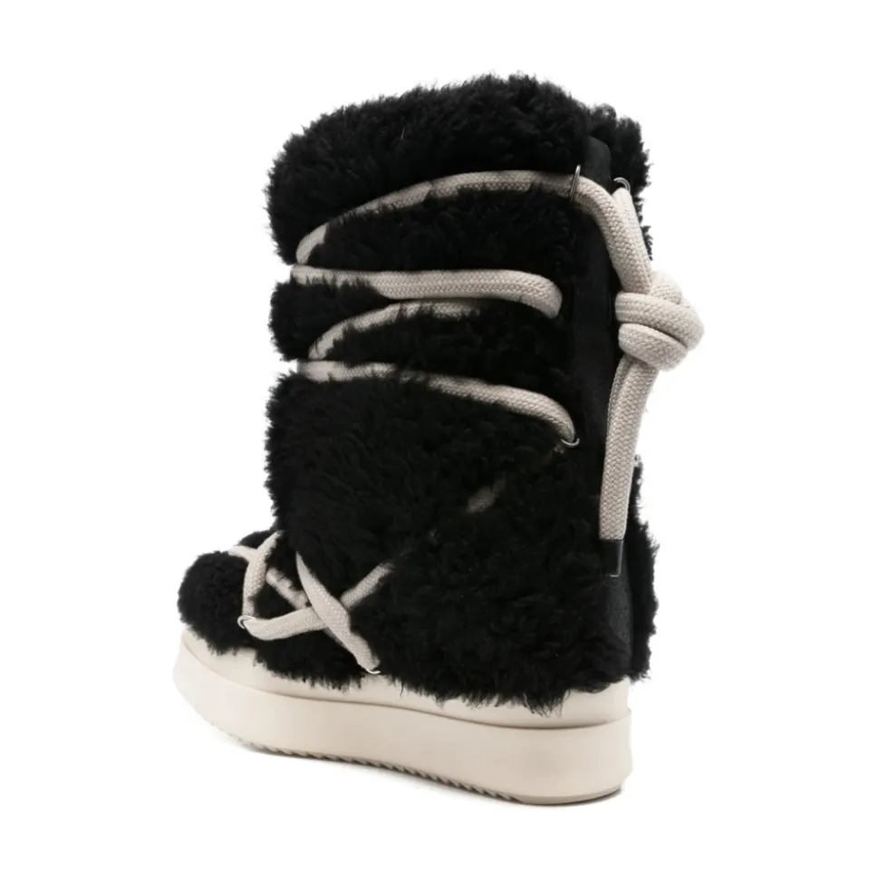 Schwarze Shearling Schnürschuhe