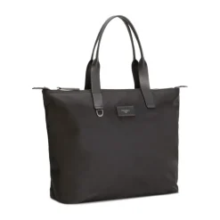 Schwarze Taschen für einen stilvollen Look