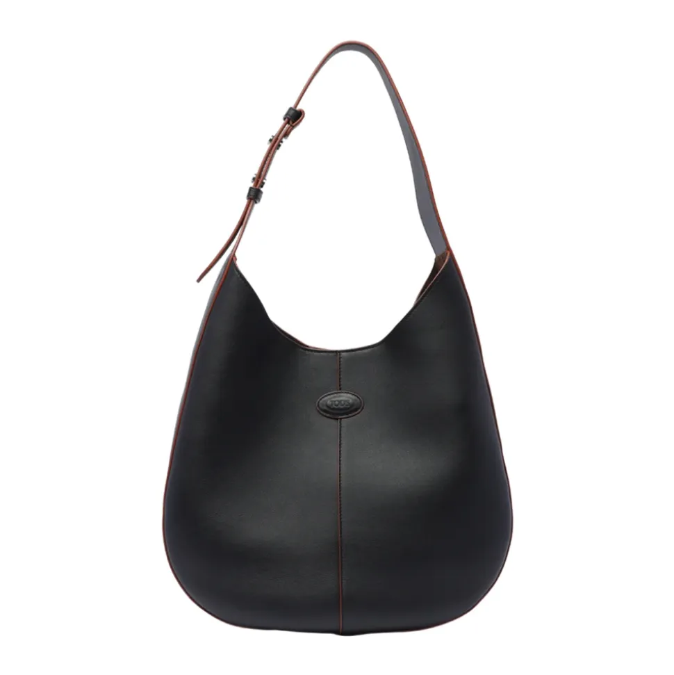 Schwarze Taschen für stilvolle Outfits