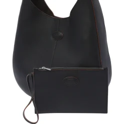 Schwarze Taschen für stilvolle Outfits