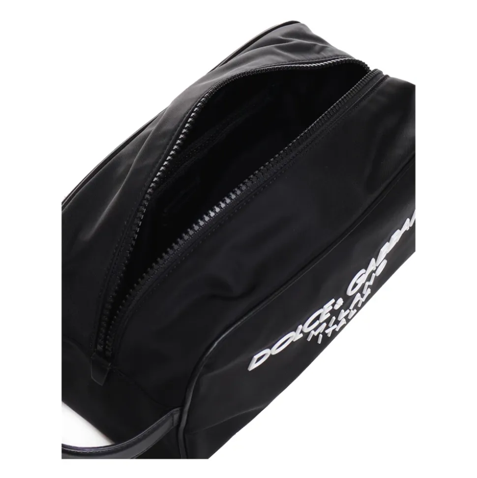 Schwarze Taschen mit Reißverschluss oben