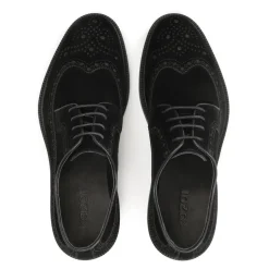 Schwarze Wildleder-Halbschuhe mit Verzierung
