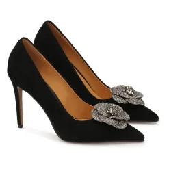 Schwarze Wildlederpumps mit glänzender Blume