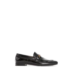 Schwarzer Lackleder Loafer mit Kette