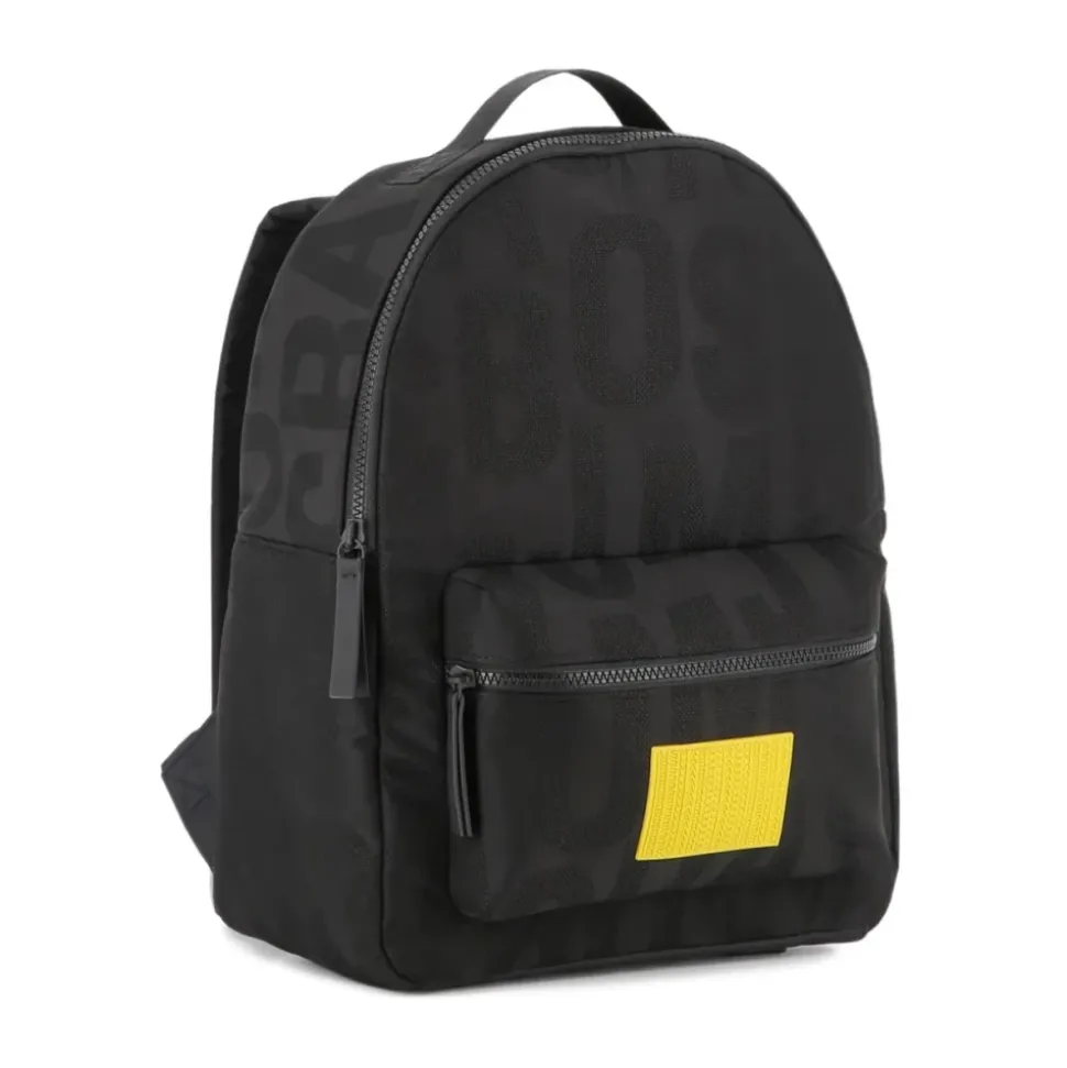 Schwarzer Rucksack mit gelbem Akzentpatch