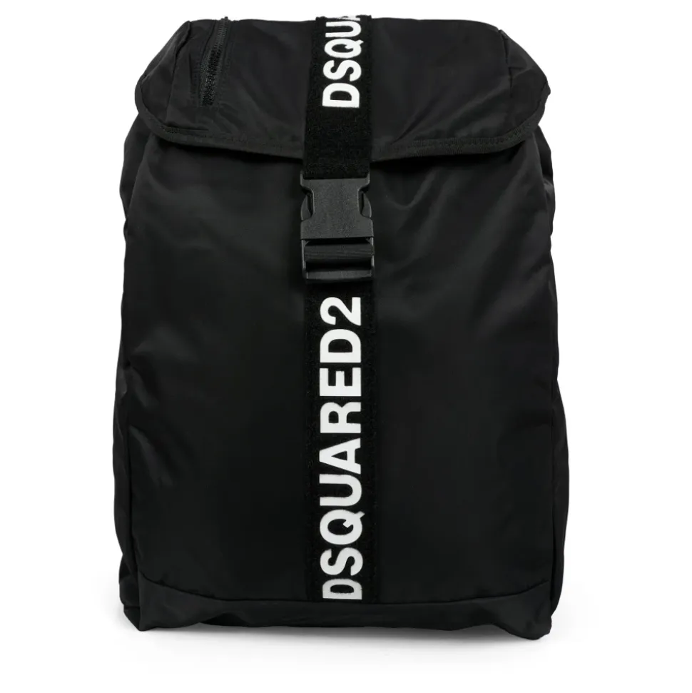 Schwarzer Rucksack mit Schnappverschluss