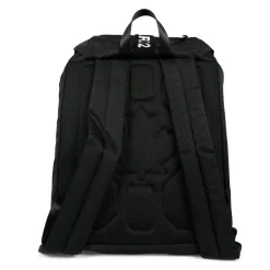 Schwarzer Rucksack mit Schnappverschluss