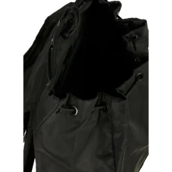 Schwarzer Rucksack mit Schnappverschluss