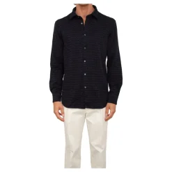 Schwarzes Hemd Klassischer Stil