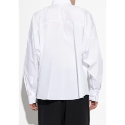 Shirt mit bedrucktem Logo