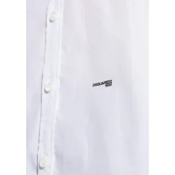 Shirt mit bedrucktem Logo