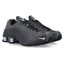 Shox R4