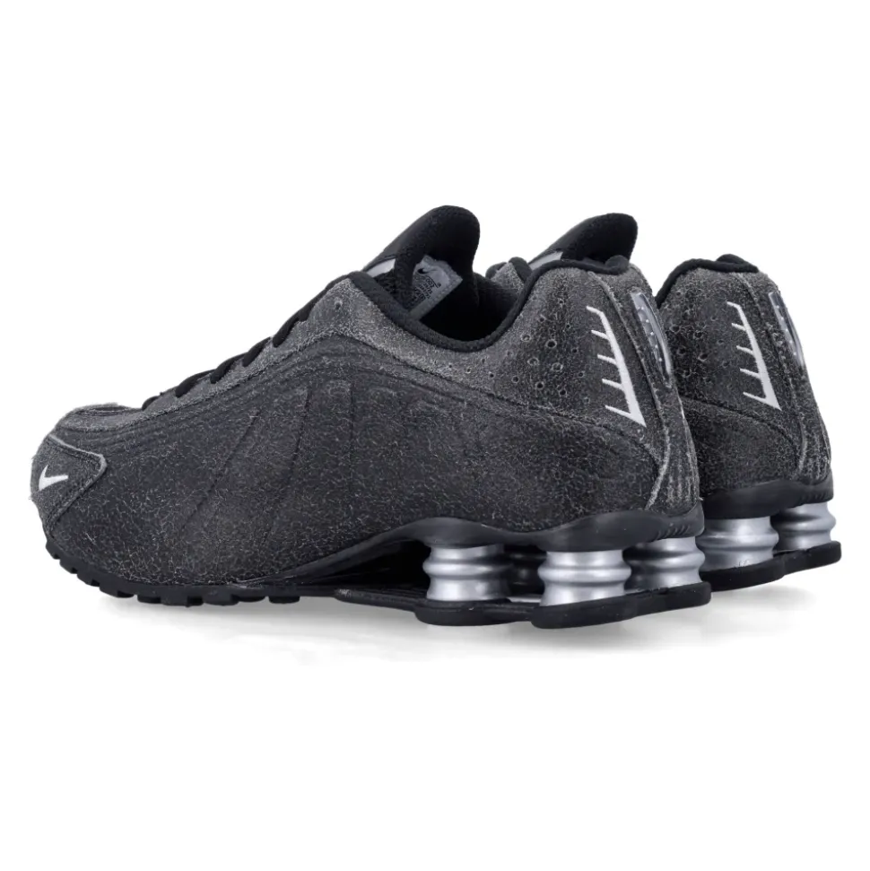 Shox R4