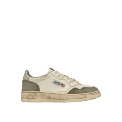 Silberne Eidechse Wildleder Sneakers