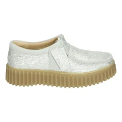 Silberne Low-Top Sportschuhe