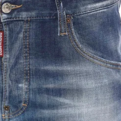 Skater Jeans mit vorderem Knopfverschluss