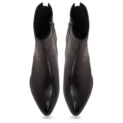 Skulptierte Eleganz Stiefeletten