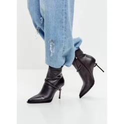 Skulptierte Wrap Knöchelstiefel