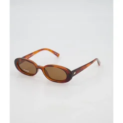 Slim Oval Outta Love Sonnenbrille