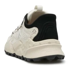 Sneakers aus Wildleder und technischem Gewebe