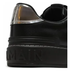Sneakers B-Court aus Kalbsleder