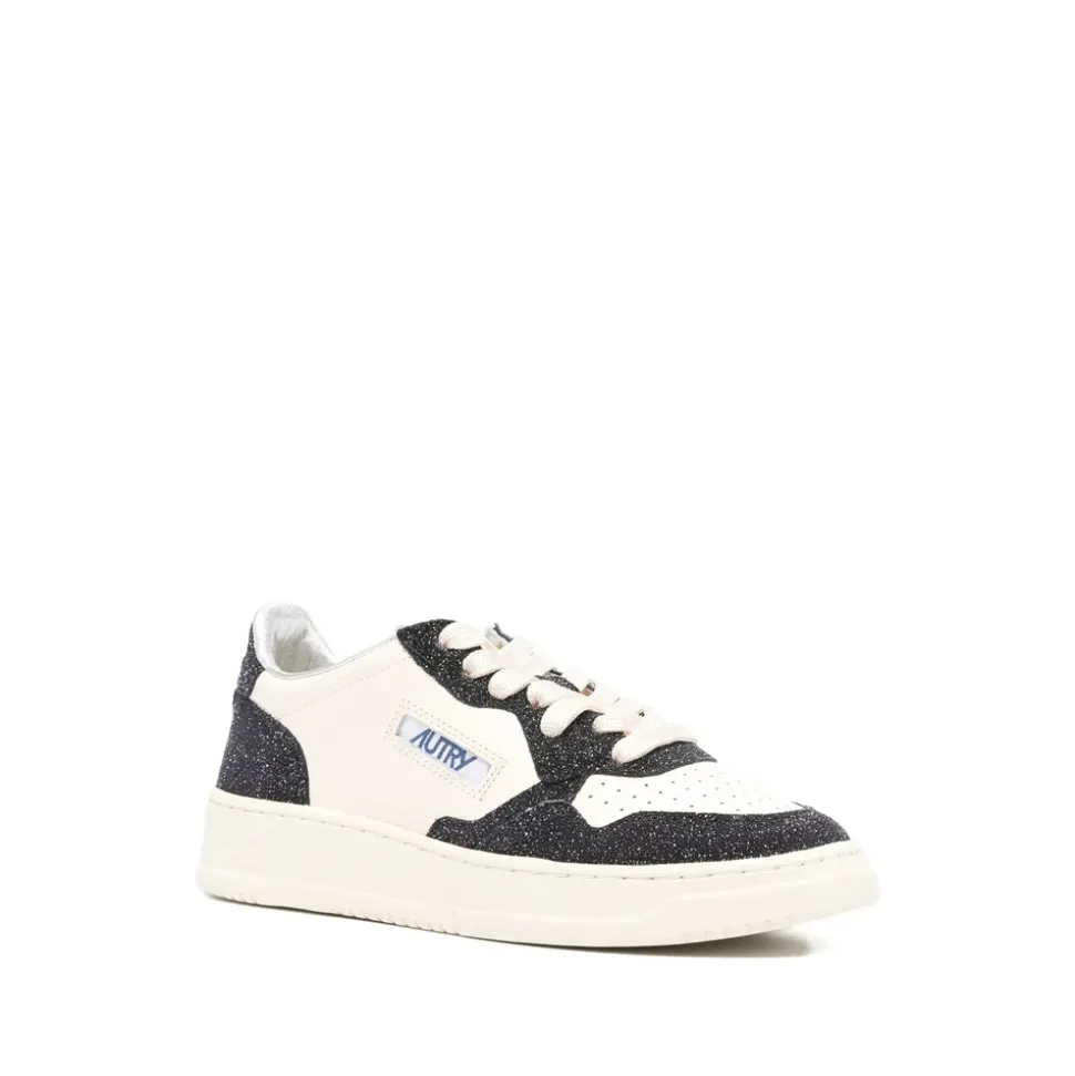 Sneakers mit Glitzer-Elementen und Leder-Obermaterial