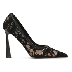 Spitze Abendschuhe