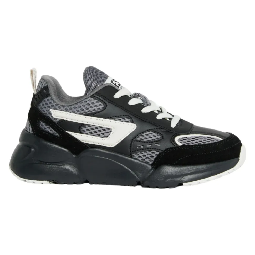 Sportliche Kinderschuhe