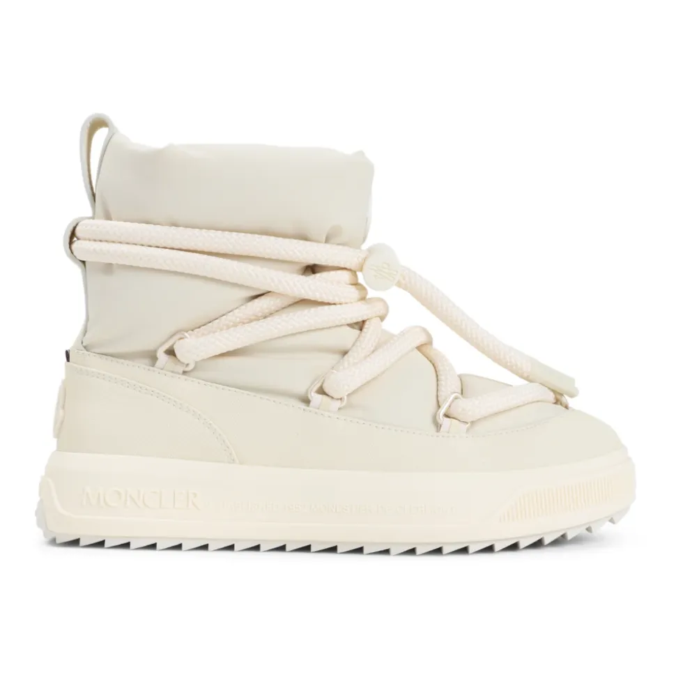Stilvolle Ankle Boots in Nude Neutrals