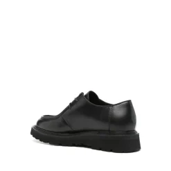 Stilvolle Schnürschuhe in Schwarz