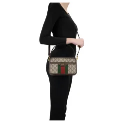 Stilvolle Schultertasche