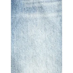 Straight-leg jeans