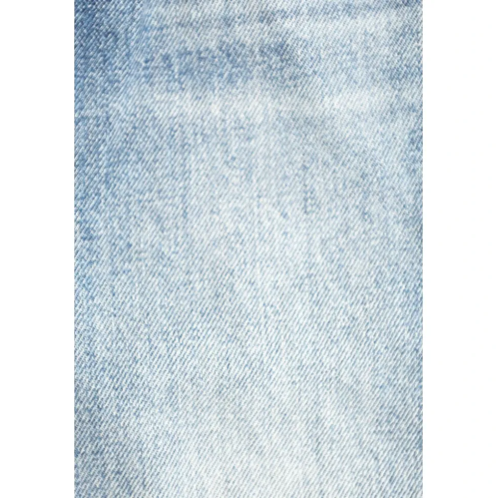 Straight-leg jeans