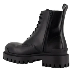 Strike Schnürstiefel