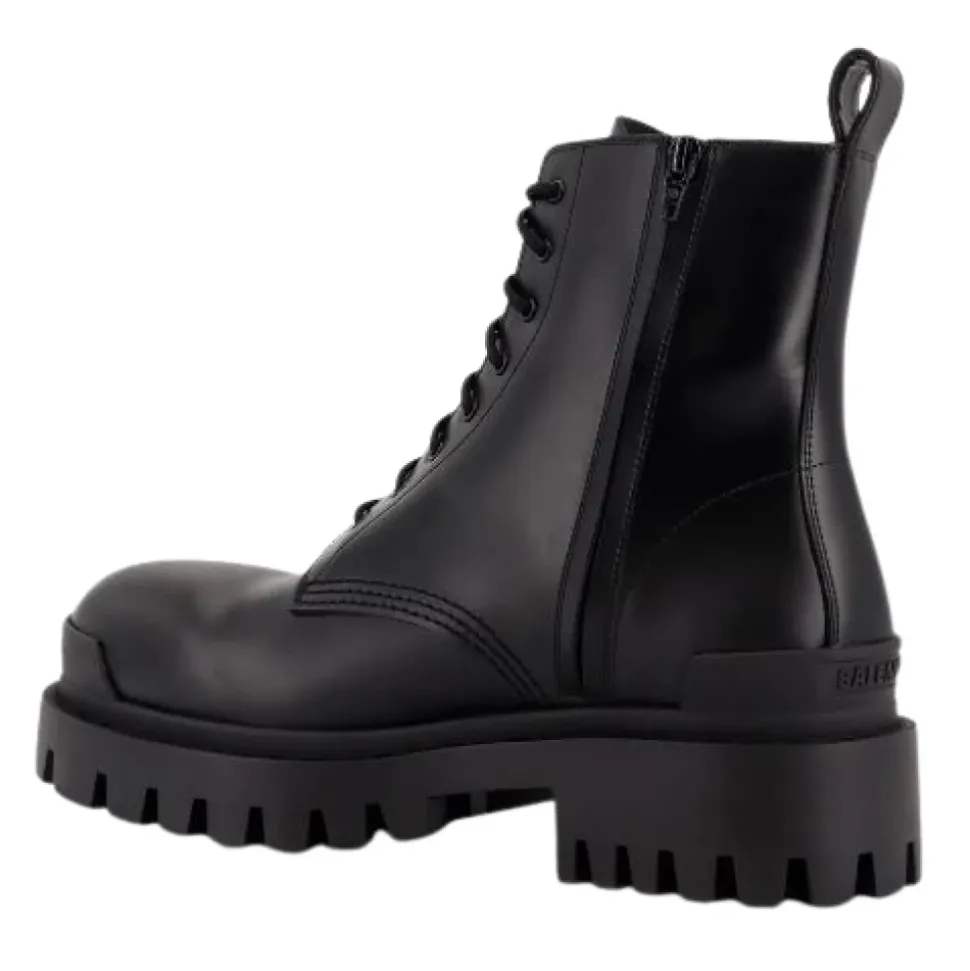 Strike Schnürstiefel
