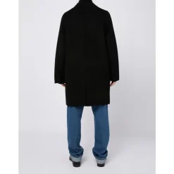 Stylische Herrenmäntel AW24
