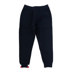 Stylische Hosen für Männer und Frauen