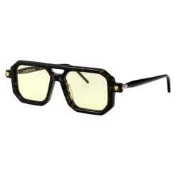 Stylische Sonnenbrille mit MASKE P8