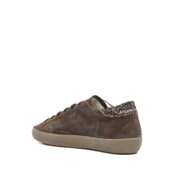 Super-Star Sneakers