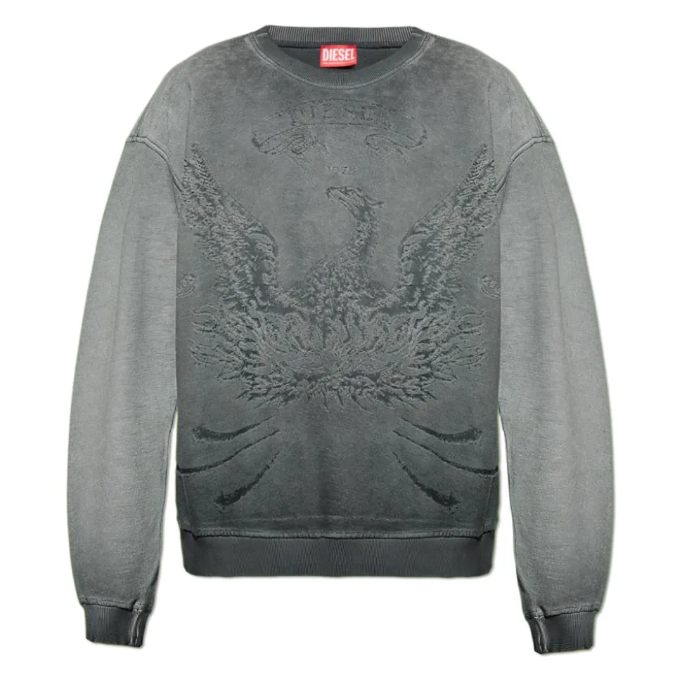 Sweatshirts & Hoodies