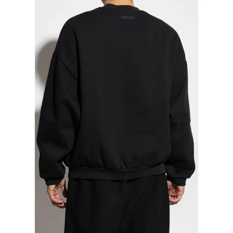 Sweatshirts & Hoodies