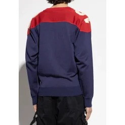 Sweatshirts & Hoodies